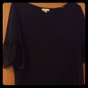 Falls creek lace sleeve black t shirt